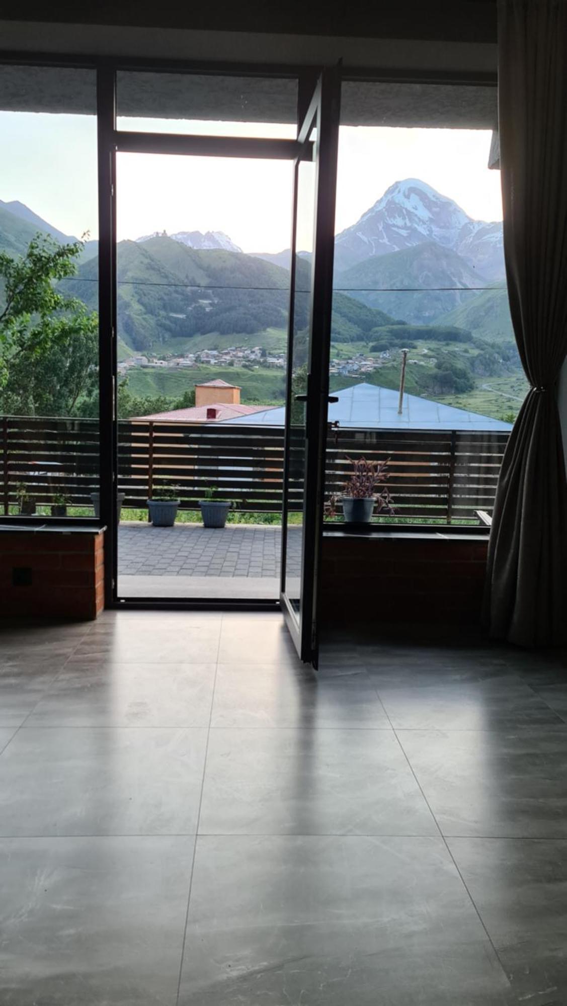 Best View Kazbegi Esterno foto