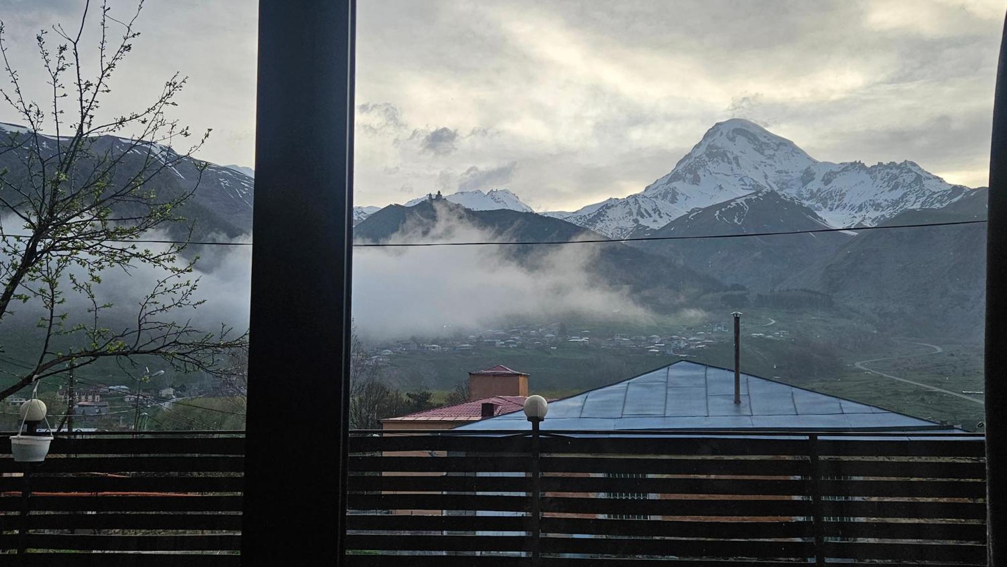 Best View Kazbegi Esterno foto